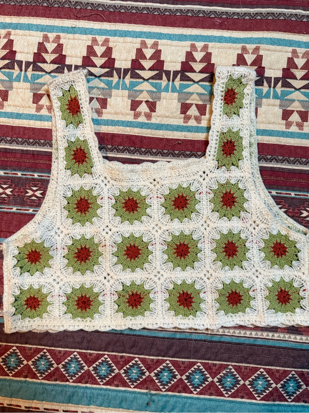Handmade Crochet Green and Cream Square-Pattern Tank Top small - Picture 4 of 4
